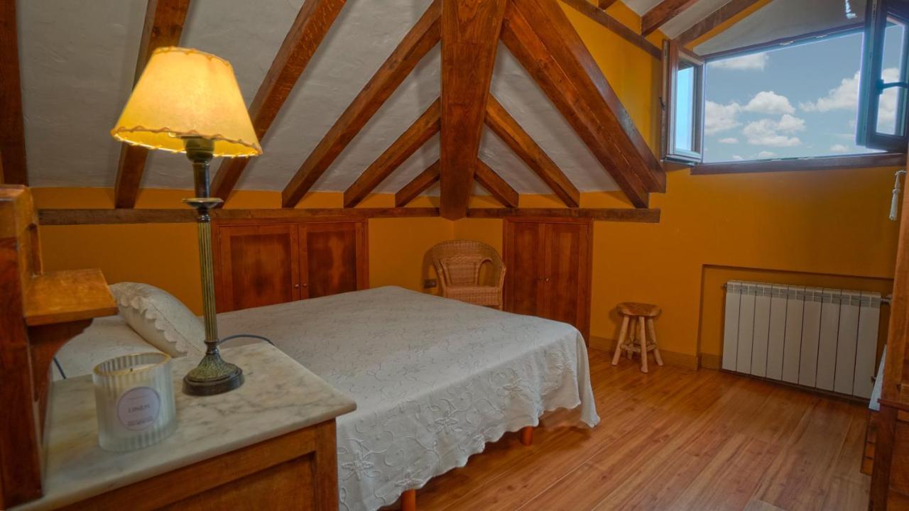 Posada Venta Hornizo Arenas de Iguña Exterior foto